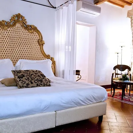 Hotel San Miniato 4*