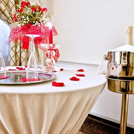 Hotel San Miniato Hotell 4*