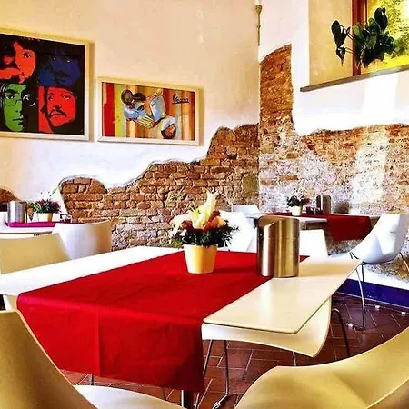 Hotel San Miniato Hotel 4*