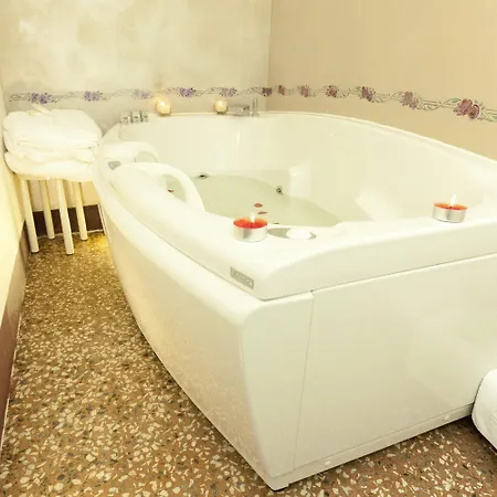 מלון Hotel San Miniato