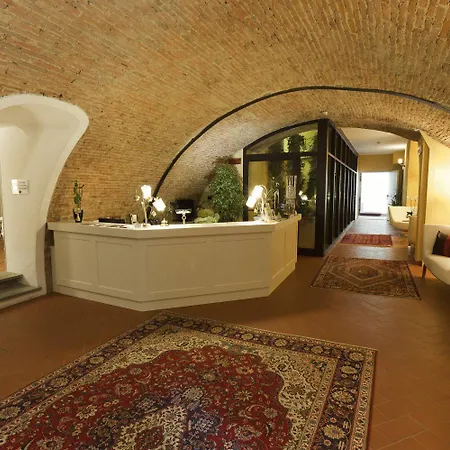 Hotel San Miniato 4* סן מיניאטו