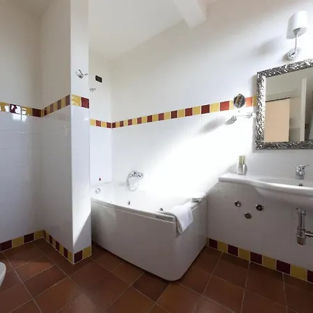 מלון Hotel San Miniato