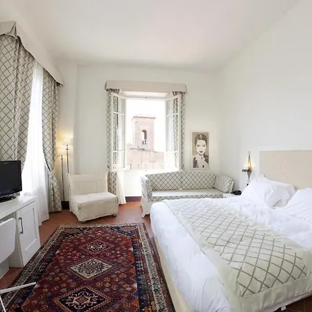 Hotel San Miniato סן מיניאטו